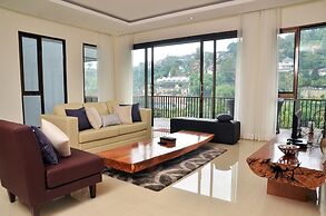 Chamomile Hill View 6BR Villa with a Private Pool