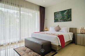 Chamomile Hill View 6BR Villa with a Private Pool