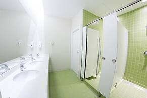 Sant Jordi Hostels Rock Palace