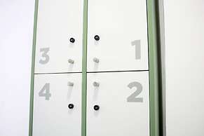 Sant Jordi Hostels Rock Palace