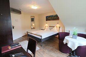 Christiana's Wein & Art Hotel