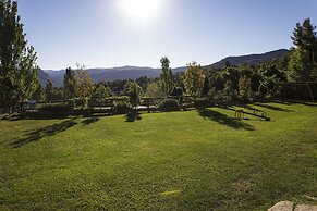 Hospedium Hotel Val de Pinares