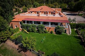 Hospedium Hotel Val de Pinares