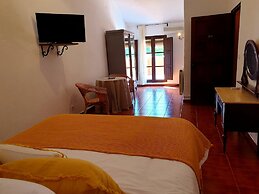 Hospedium Hotel Val de Pinares