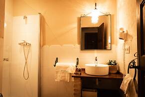 Hospedium Hotel Val de Pinares