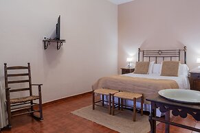 Hospedium Hotel Val de Pinares