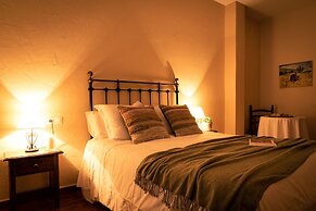 Hospedium Hotel Val de Pinares