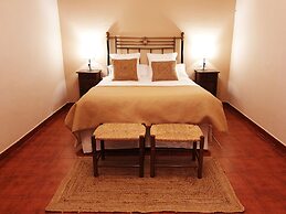 Hospedium Hotel Val de Pinares