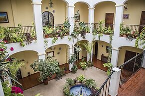 Hospedium Hotel Val de Pinares