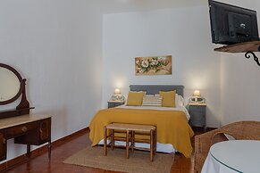 Hospedium Hotel Val de Pinares