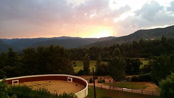 Hospedium Hotel Val de Pinares