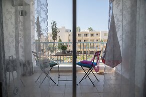 Paphos Love Hut Apartment