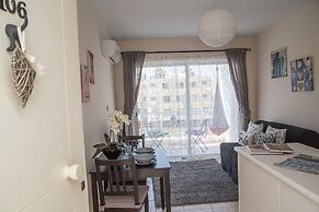 Paphos Love Hut Apartment