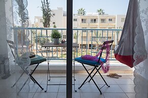 Paphos Love Hut Apartment