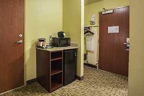 Cobblestone Inn & Suites - Altamont