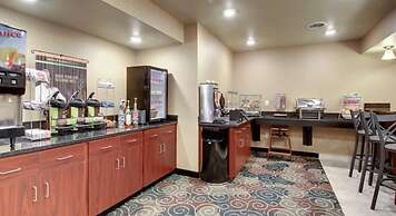 Cobblestone Inn & Suites - Altamont