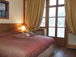 Maloja Palace Apartments