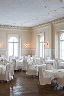 Maloja Palace Apartments