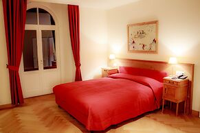 Maloja Palace Apartments