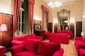 Maloja Palace Apartments