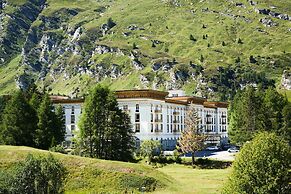 Maloja Palace Apartments