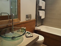 Maloja Palace Apartments