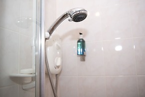 Milton House Studio Apartment Suites
