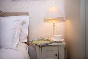 Milton House Studio Apartment Suites