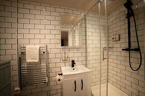 Harper's Steakhouse with Rooms, Southampton Swanwick Marina