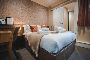 Harper's Steakhouse with Rooms, Southampton Swanwick Marina