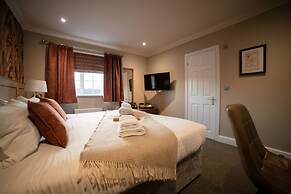 Harper's Steakhouse with Rooms, Southampton Swanwick Marina