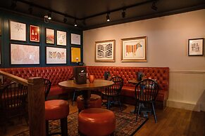 Harper's Steakhouse with Rooms, Southampton Swanwick Marina