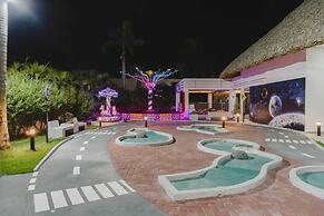 Dreams Onyx Resort & Spa All Inclusive