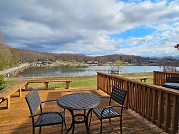The Lodge at Chalk Hill