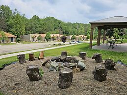 The Lodge at Chalk Hill
