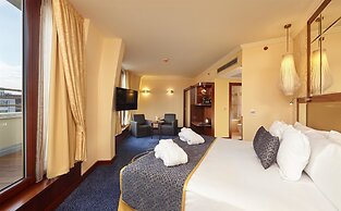 Occidental Praha Wilson