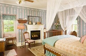 Garth Woodside Mansion B&B