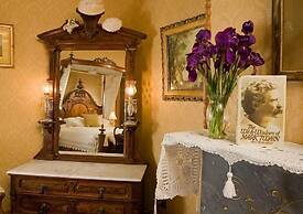 Garth Woodside Mansion B&B