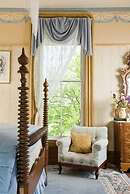 Garth Woodside Mansion B&B