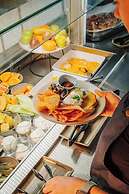 Sunshine Tower Hotel