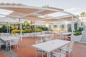 Sunshine Tower Hotel