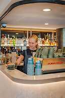 Sunshine Tower Hotel