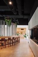 Sunshine Tower Hotel