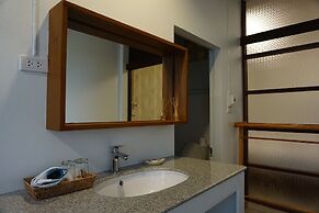 Baan Iyara Boutique City Hotel