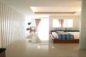 Baan Iyara Boutique City Hotel