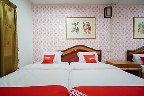 OYO 89646 Panvill Resort