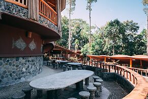 Atremaru Jungle Retreat