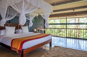 Redcliffs by The Serendipity Collection