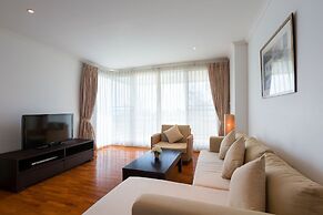 Baan Sanpleon Beachfront Condominium