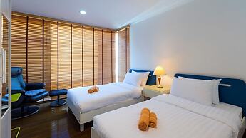 Baan Sanpleon Beachfront Condominium